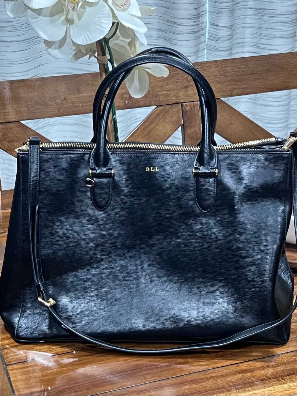 Lauren Ralph Lauren Black Leather Tote with Gold Hardware